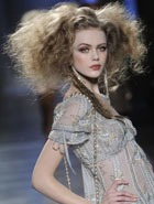 ������� ������ ������� MyCharm ����������� � 8 �����