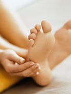 Потертости на ногах лечение в домашних условиях thumbnail