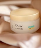 ������� � ����� ������� OLAY Complete