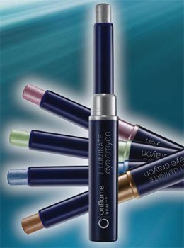 Oriflame / Beauty Illuminate Eye Crayon -