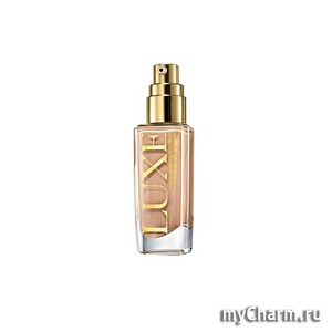 Avon / Ухаживающий тональный крем для лица „Люкс” SPF 10