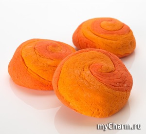 Lush / Пена для ванны Карма