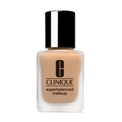 Clinique /   Superbalanced Makeup