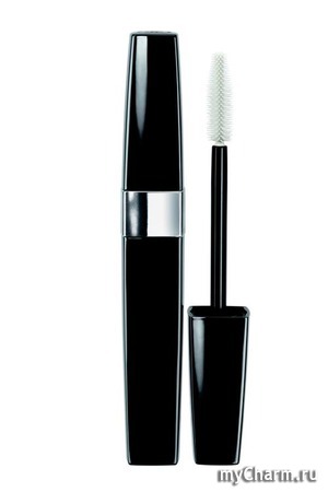 Chanel /  Inimitable