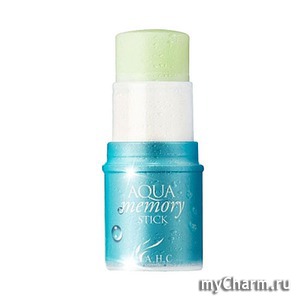 Shara Shara /    aqua memory stick