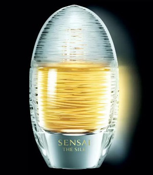Японский косметический бренд Sensai объявляет о создании первой парфюмерной линии