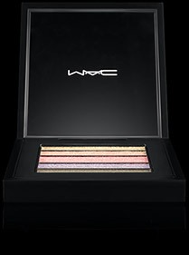 MAC Cosmetics /  Veluxe Pearlfusion Shadow: Pastelluxe