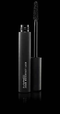 MAC Cosmetics /  ZOOM WATERFAST LASH