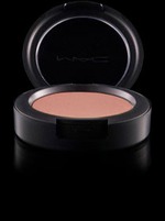  MAC Cosmetics