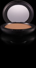  MAC Cosmetics