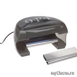 OPI /   AXXIUM UV Light