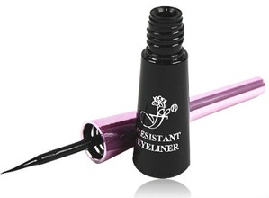 FFleur /    Resistant eyeliner