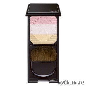 Shiseido /  Face Color Enhancing Trio