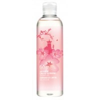 The Body Shop / Гель для душа Цветы Сакуры