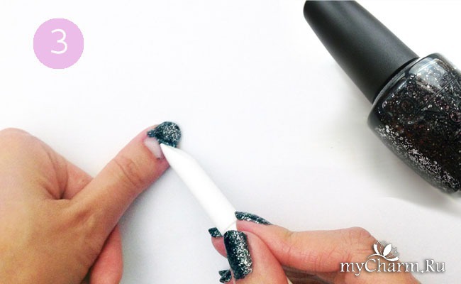 Как стирать блестки с ногтей