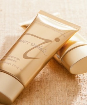 Jane Iredale / - Mineral BB Cream Glow Time