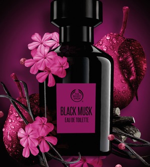 Новый «черный» аромат от The Body Shop