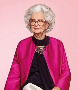 100-летняя модель сфотографировалась для Vogue