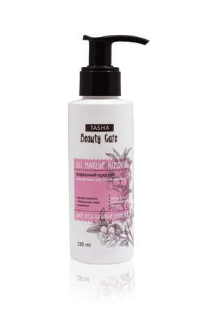 Tasha /     Gel Make up Remover    Beauty Cafe