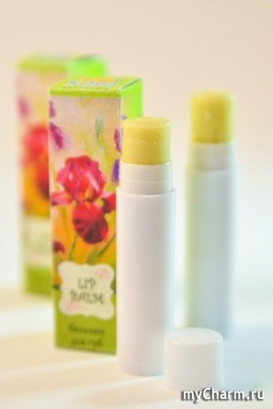 Kiranaturelle / Бальзам для губ Зеленое яблоко