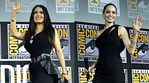 Сальма Хайек показала, как Анджелина Джоли выглядит без макияжа