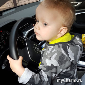 Ксения Собчак всерьез опасается, что ее трехлетний сын может растолстеть