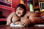 Самый полный ребенок в мире сумел похудеть на сто килограммов