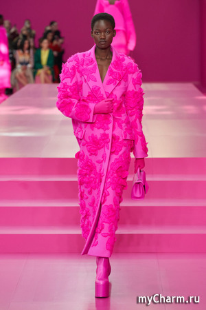 Мода 2022: розовый Total Look