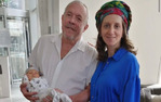 Андрей Макаревич показал фото новорожденного сына и обнародовал его имя