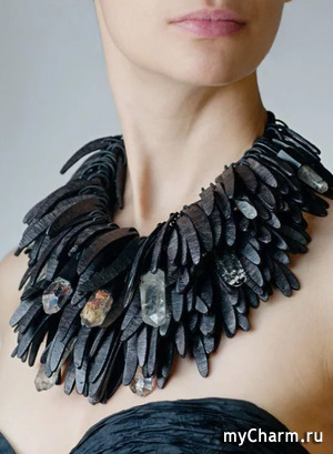 Фотофлэшмоб. Этап 135. Новая тема: "Наши необычные украшения". Приём фото до 18 апреля 2026 года.