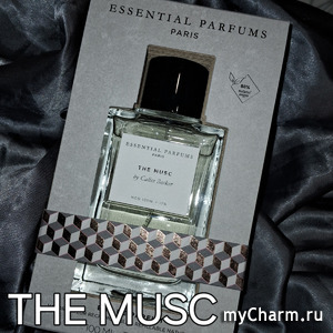������ ������ � ��������� ����� �� Essential Parfums